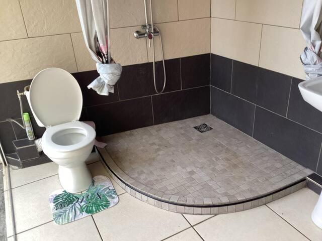 Appartement Dans Propriete Reposante Saint-Benoît 외부 사진